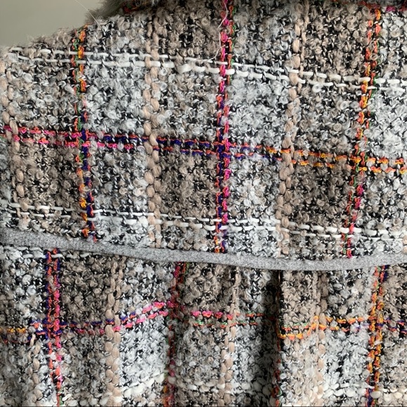 Vest - Picture 3 of 3